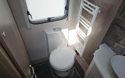 Coachman VIP 460 2022