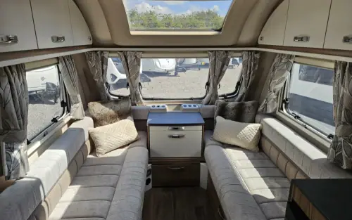 Swift Archway Woodford (Alpine 2) 2020