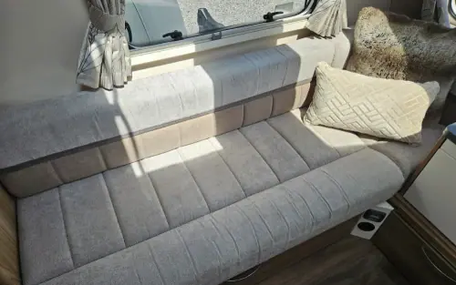 Swift Archway Woodford (Alpine 2) 2020