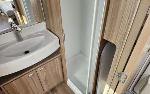 Swift Archway Woodford (Alpine 2) 2020