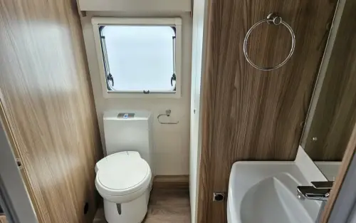 Swift Archway Woodford (Alpine 2) 2020