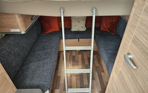 Weinsberg CaraOne 390PUH