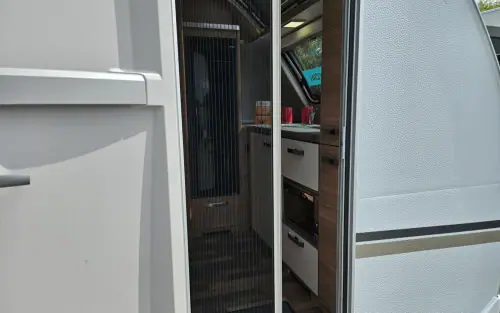 Weinsberg CaraOne 390PUH