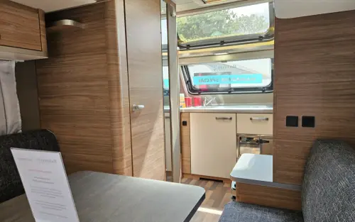 Weinsberg CaraOne 390PUH