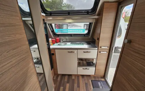 Weinsberg CaraOne 390PUH