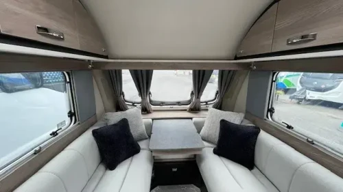 Swift Challenger 390 2026