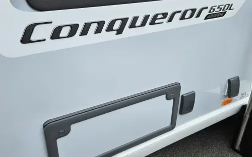 Swift Conqueror Grande 650L  2027