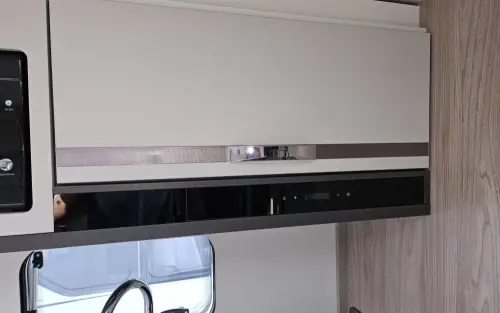 Swift Conqueror Grande 560L 2026