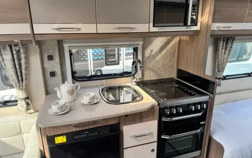 Coachman VIP 565 2020