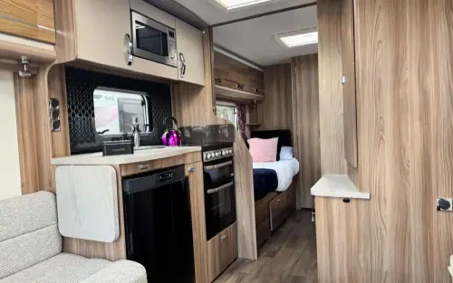 Swift Challenger 565 2019