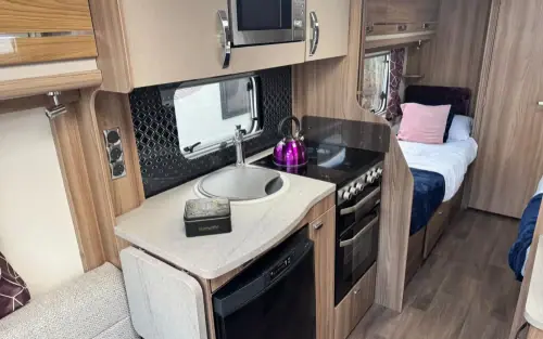 Swift Challenger 565 2019
