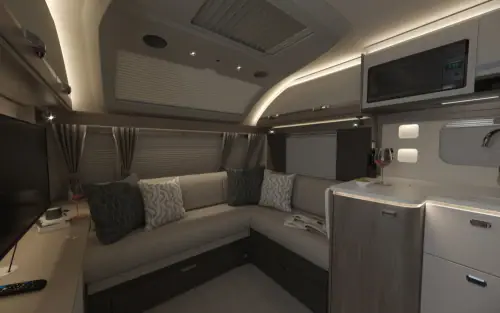 Swift Conqueror Grande 560L 2027