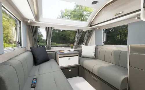 Swift Challenger 580 2027
