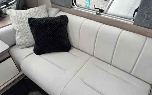 Swift Challenger 560 2027