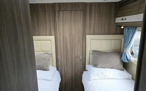 Auto-Sleeper Corinium Duo 2017