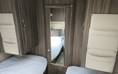 Auto-Sleeper Corinium Duo 2017