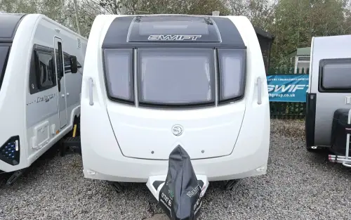 Swift Challenger Sport Hi-Style 584 2015