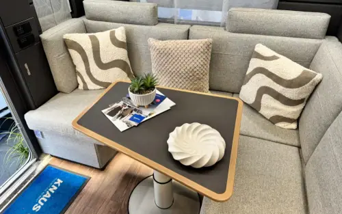 Knaus Azur 460 EU