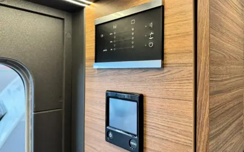 Knaus Azur 460 EU