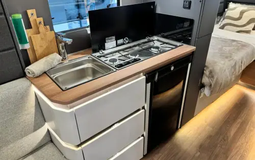 Knaus Azur 460 EU