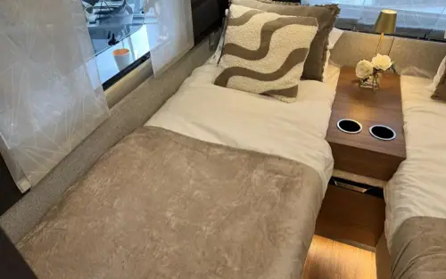Knaus Azur 460 EU