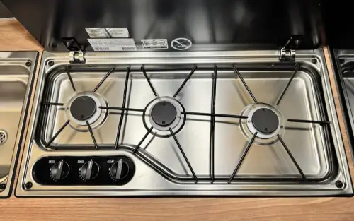 Knaus Azur 460 EU
