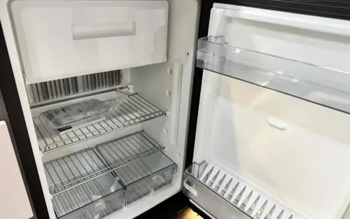 Knaus Azur 460 EU