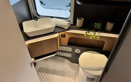 Knaus Azur 460 EU