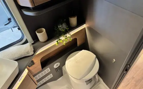 Knaus Azur 460 EU