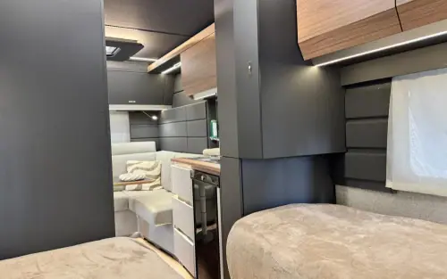 Knaus Azur 460 EU
