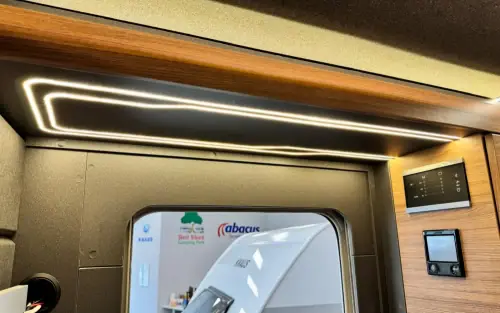 Knaus Azur 460 EU