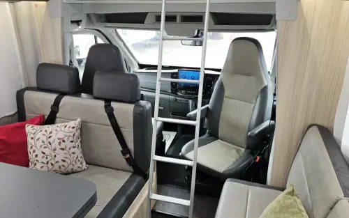 Adria Sun Living A70 DK 2025
