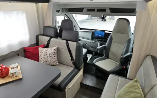 Adria Sun Living A70 DK 2025