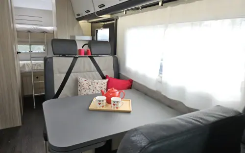 Adria Sun Living A70 DK 2025