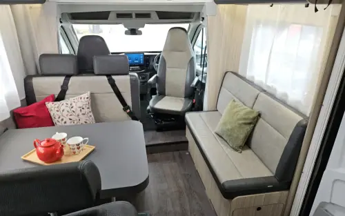 Adria Sun Living A70 DK 2025