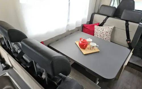 Adria Sun Living A70 DK 2025