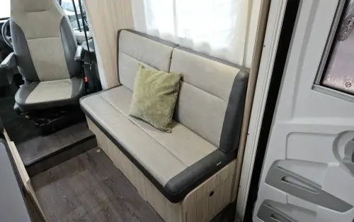 Adria Sun Living A70 DK 2025