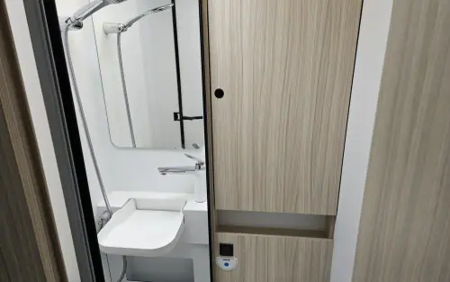 Adria Sun Living A70 DK 2025
